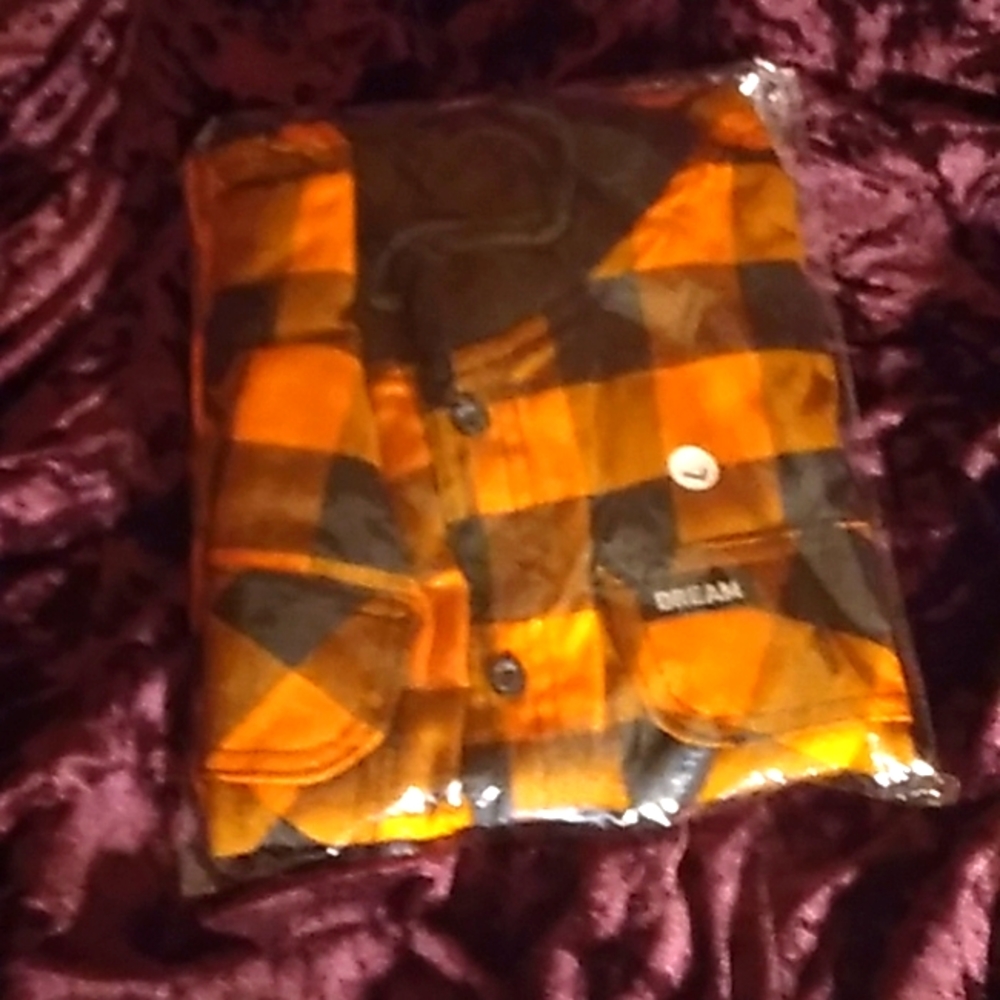 Brand New men's hooded flannal.